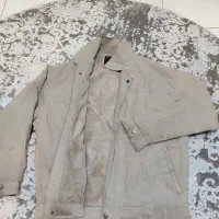 تعدادی کاپشن کار|لباس|قم, قلعه کامکار|دیوار