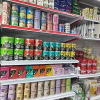 فروشنده دارو و لوازم حیوانات خانگی