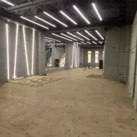 ۲۴۰ متر مغازه با بر ۱۲|اجارهٔ مغازه و غرفه|تهران, شهران شمالی|دیوار