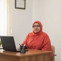 کار درمنزل مختص بانوان لوازم آرایشی گیاهی