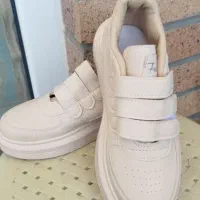 کفش اسپورت سایز ۳۷|کیف، کفش، کمربند|کاشان, مفتح|دیوار