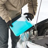 مایع شیشه شوی لیتری