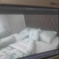 تخت خواب دو نفره و سرویس خواب کامل