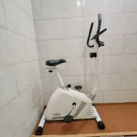 دوچرخه ثابت ورزشی تایتان