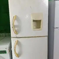 انواع یخچال و فریزر موجود است
