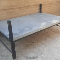 نشیمن حیاط