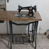 چرخ خیاطی قدیمی