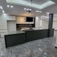 90متر-2-خواب-طبقه-آخر-گلستان-خوش-نقشه-غرق-در-نور