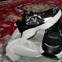 کفش کتونی سایز 39هممردانه همزنانه نونو