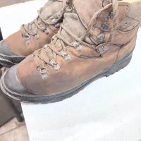 کفش کوه نوردی چرم ۴۳/۴۴ اروپایی