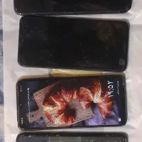 ۳عدد گوشی هاوایی ۱عددpoco|موبایل|شیراز, کوشک میدان|دیوار