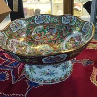 خریدار و فروشنده ظروف گل‌مرغی و سورمه‌ای قدیمی