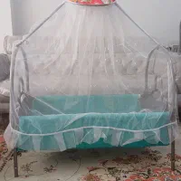 گهواره نوزاد