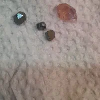 یاقوت والماس سیاه