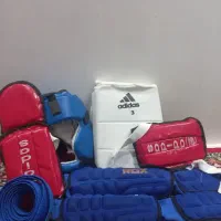 هوگو، کلاه و روپایی