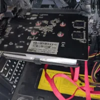 گرافیک 1030 دو گیگ|قطعات و لوازم جانبی رایانه|شیراز, زیباشهر|دیوار