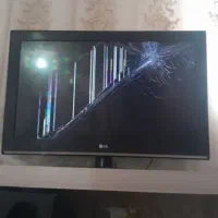 سلام تلویزیون فروشی واسه قطعاتش هرکه خاست بیا ببره