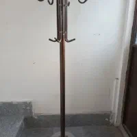 جالباسی ایستاده