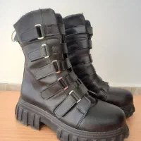 بوت|کیف، کفش، کمربند|ابهر, |دیوار