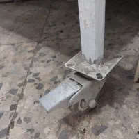 آکواریوم بزرگ با پایه آهنی|لوازم جانبی حیوانات|رشت, خرسندی|دیوار