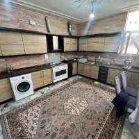 ویلایی۵واحدی قابل سکونت خیابان زاهد|فروش خانه و ویلا|اصفهان, درب کوشک|دیوار