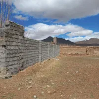زمین ۱۸۵ متر