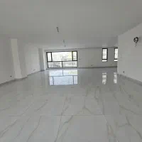 فلت 170متری بر خیابان مصطفی خمینی