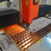 خدمات برش لیزر