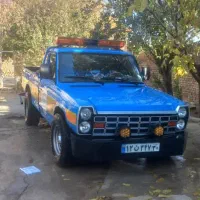 راننده نیسان یدک کش