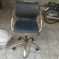 صندلی چرخ دار