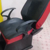 دوعدد صندلی بفروش می رسد