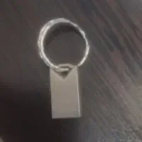 فلش مموری32GB تمام استیل درحد نو باگارانتی