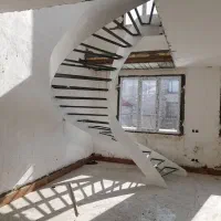 پله گرد     دوبلکس     ساخت  و نصب