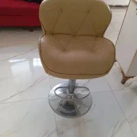 میز ناخن  استند ناخن  صندلی جکدار دستگاه بخور|آرایشگاه و سالن‌های زیبایی|تهران, مشیریه|دیوار