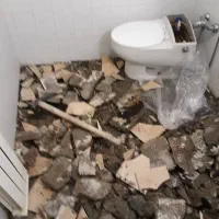 تشخیص ترکیدگی نشت یابی رفع نم بنایی حمام توالت