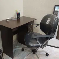 میز تحریر و صندلی