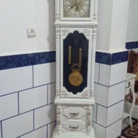 ساعت کاملا سالم وتمیز
