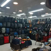 به علت برگشت به وطن|کیف، کفش، کمربند|قشم, |دیوار