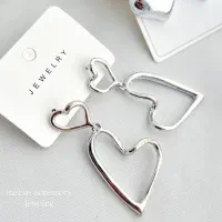 بدلیجات ارایشی عطر|آرایشی، بهداشتی، درمانی|فولادشهر, A6|دیوار