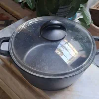 ماهی تابه و قابلمه چدن