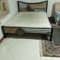 تخت و تشک دونفره