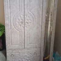 کمد جادار جالباسی سه کشو جادار با طبقه تمیز سالم|جاکفشی، کمد، دراور|کرج, شاهین‌ویلا|دیوار