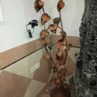 آباژور ایستاده
