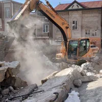 تخریب ساختمان و گود برداری|خدمات پیشه و مهارت|ماکو, |دیوار