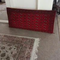 یک جفت پشتی بزرگ و یک عدد پشتی کوچک