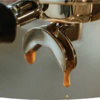 کارگر ساده برای قهوه فروشی