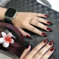 کاشت ناخن فقط۲۷۰ تومن(ترمیم۲۵۰-ژلیش) فرصت استثنایی