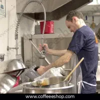 استخدام کارگر آشپزخانه با سابقه در شرکت معتبر