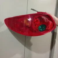 چراغ عقب ۲۰۶