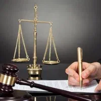 وکیل پایه یک دادگستری